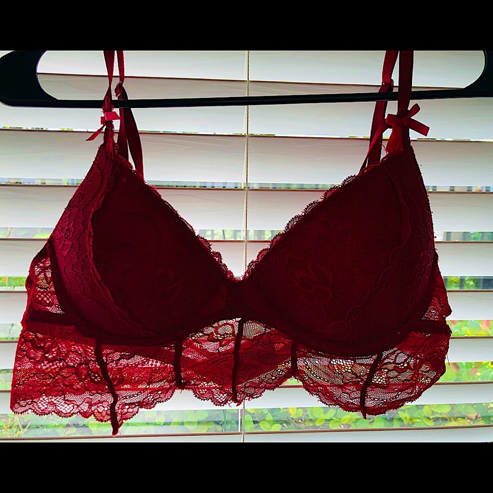 XOXO Lace Brallette